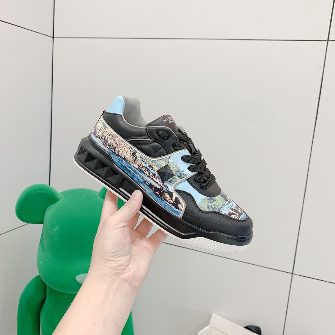 Men Women 𝑉*𝐴𝐿𝐸𝑁𝑇𝐼𝑁𝑂 Top Sneakers