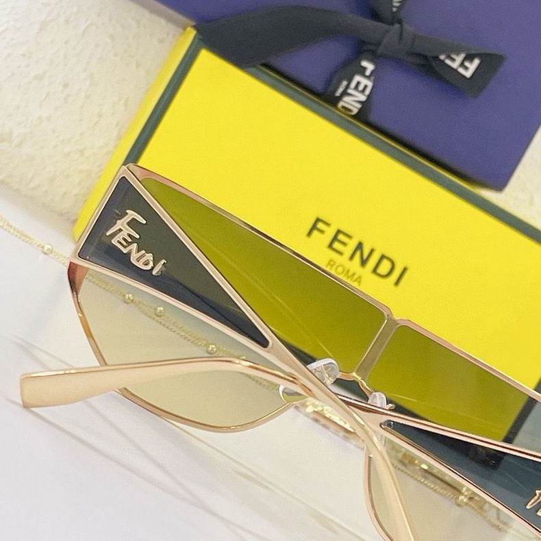 F*endi Glasses Top