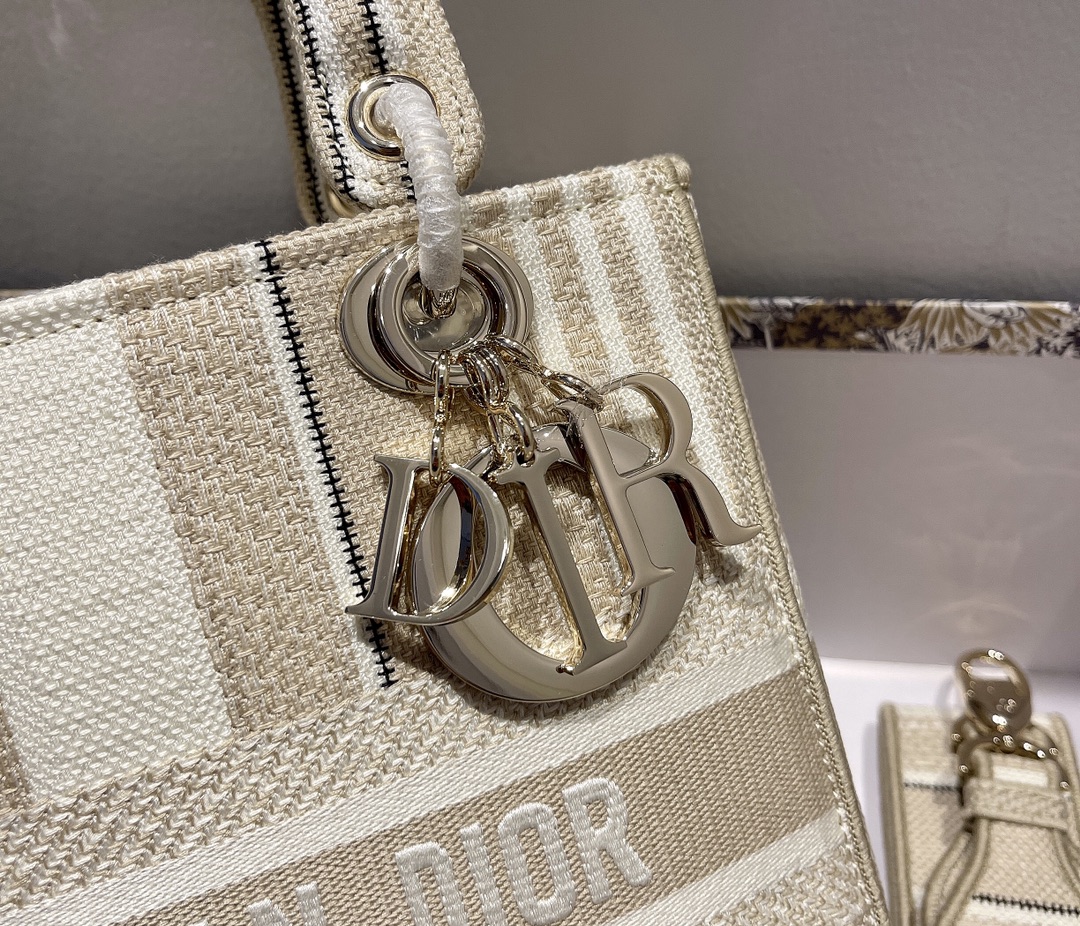 D*ior Top Bag 24*20*11cm