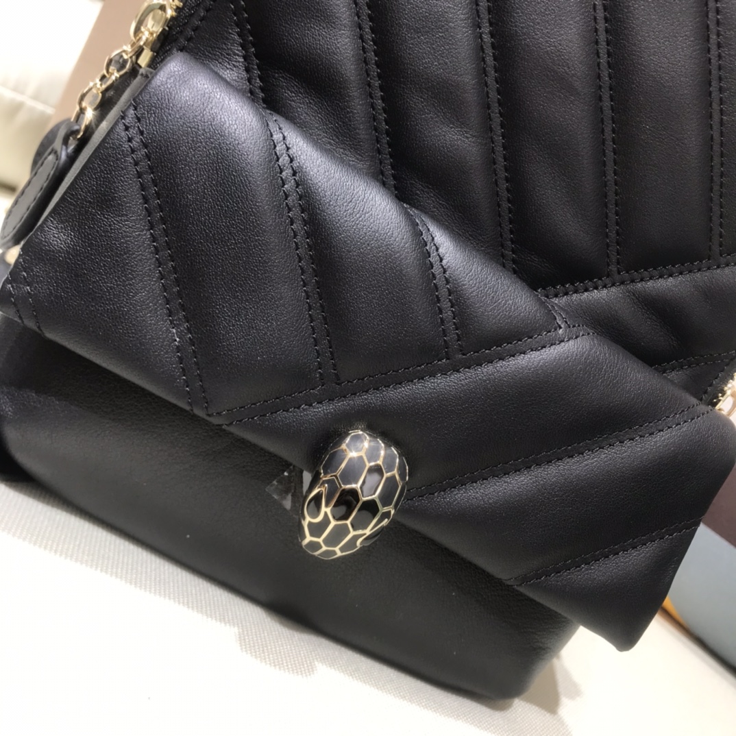 B*vlgari Top Bag 18 * 22 * 11cm