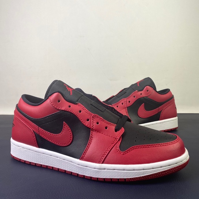 Air Jordan 1 Low