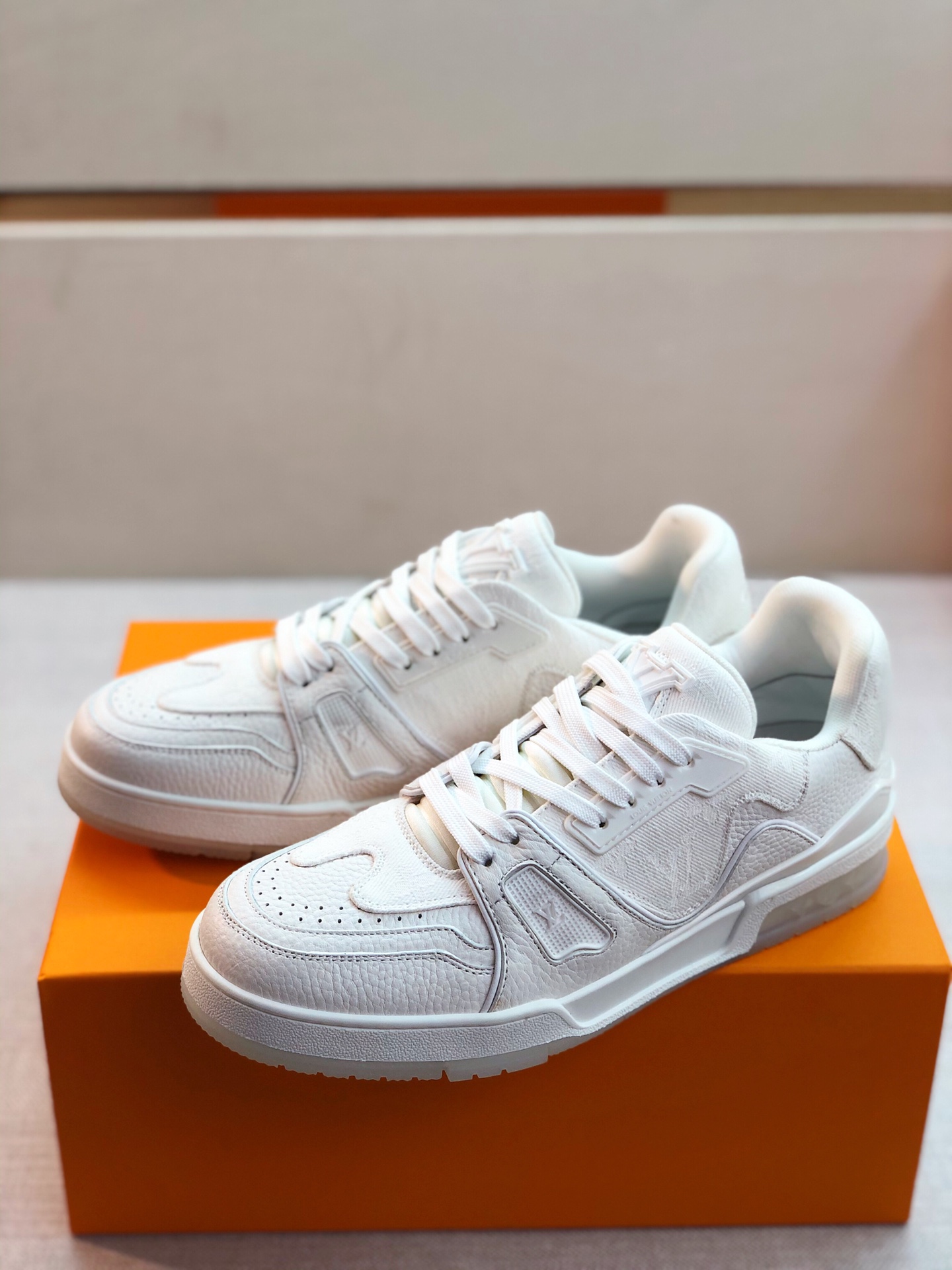 Men L*ouis V*uitton Top Sneaker