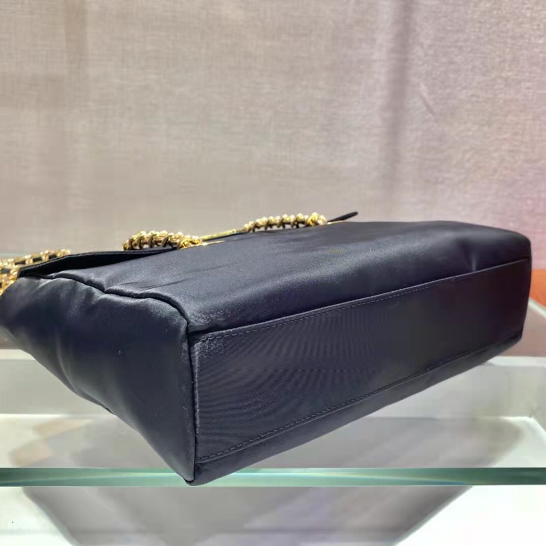 P*rada Bag Top Quality 25*21*5CM