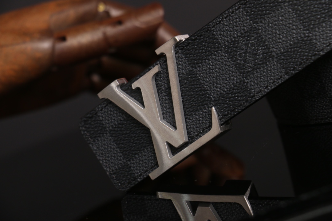 L*ouis V*uittonBelts Top Version