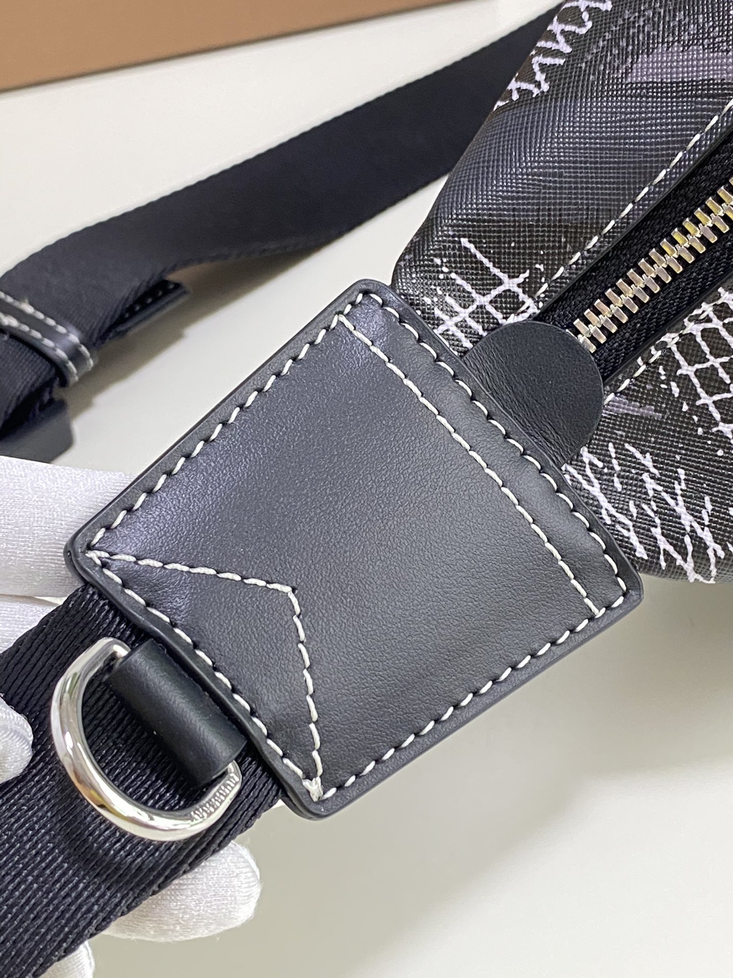 B*urberry Bag Top Quality 31*7.5*16cm