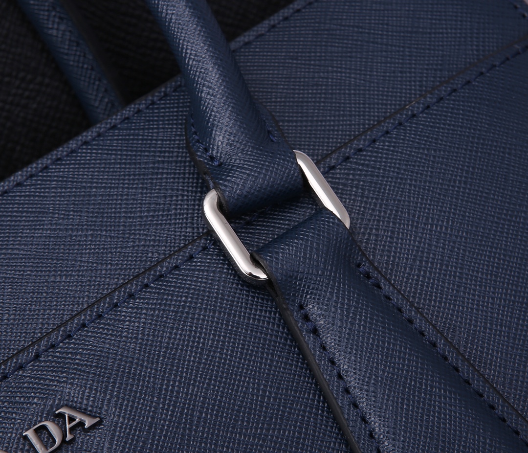 P*rada Top Bag 31.5*33*10.5cm