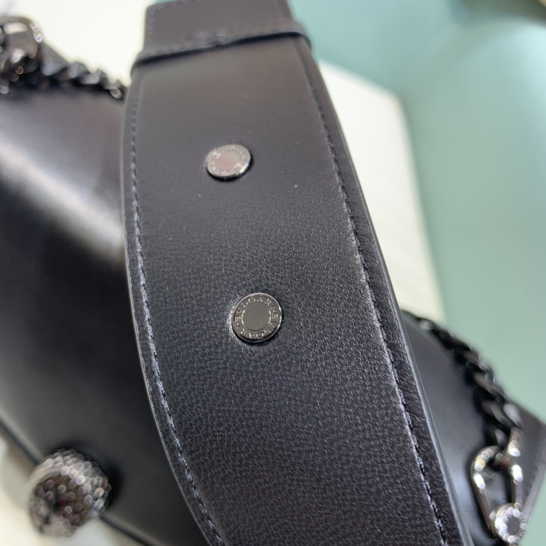 B*vlgari Top Bag 25×14.5×9cm