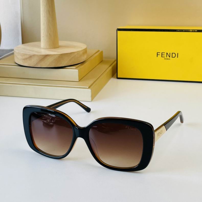 F*endi Glasses Top