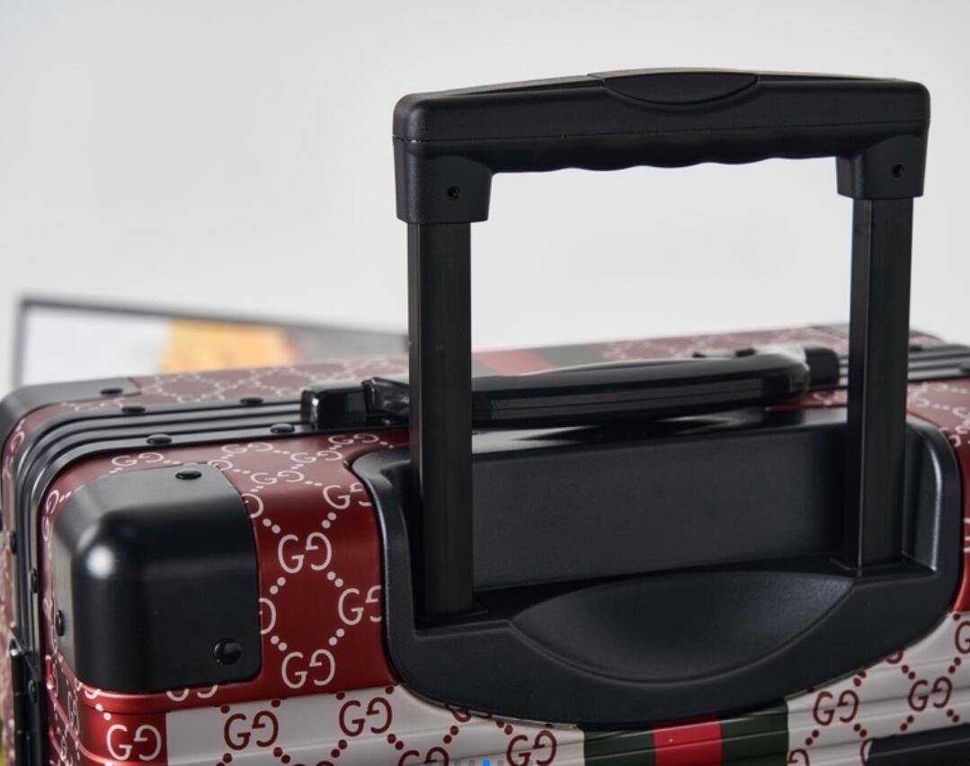 G*UCCI Luggage （）