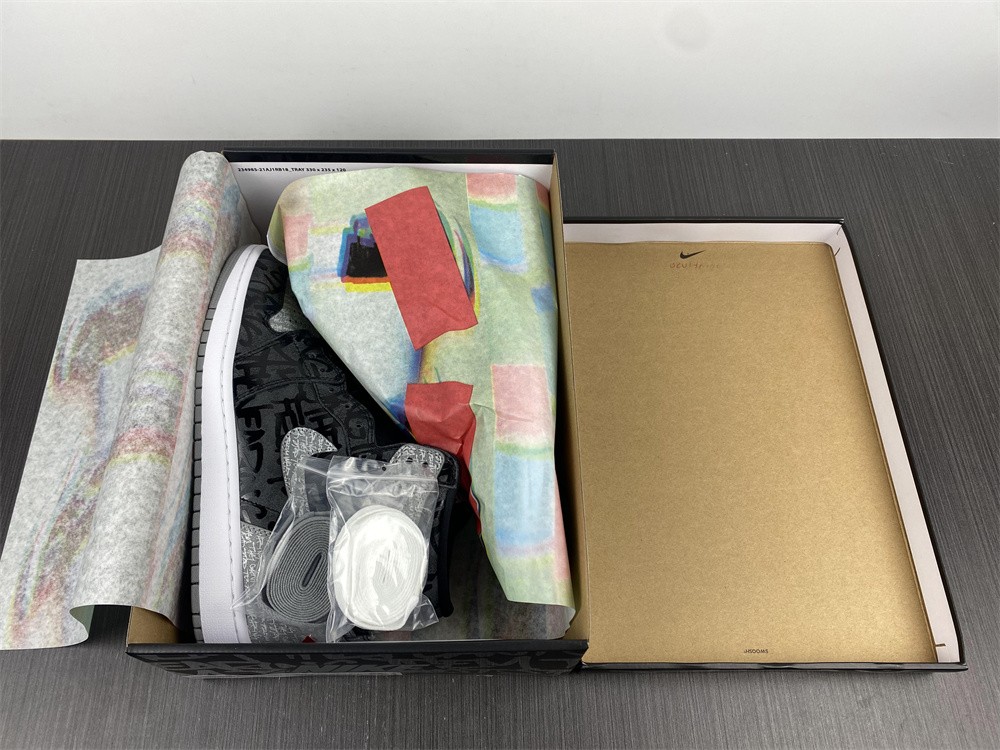 Air Jordan 1 High OG “Rebellionaire” 555088-036