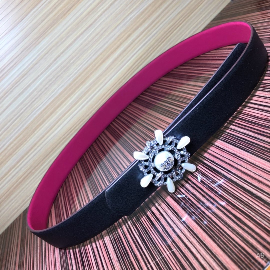 C*anel Belts Top Version