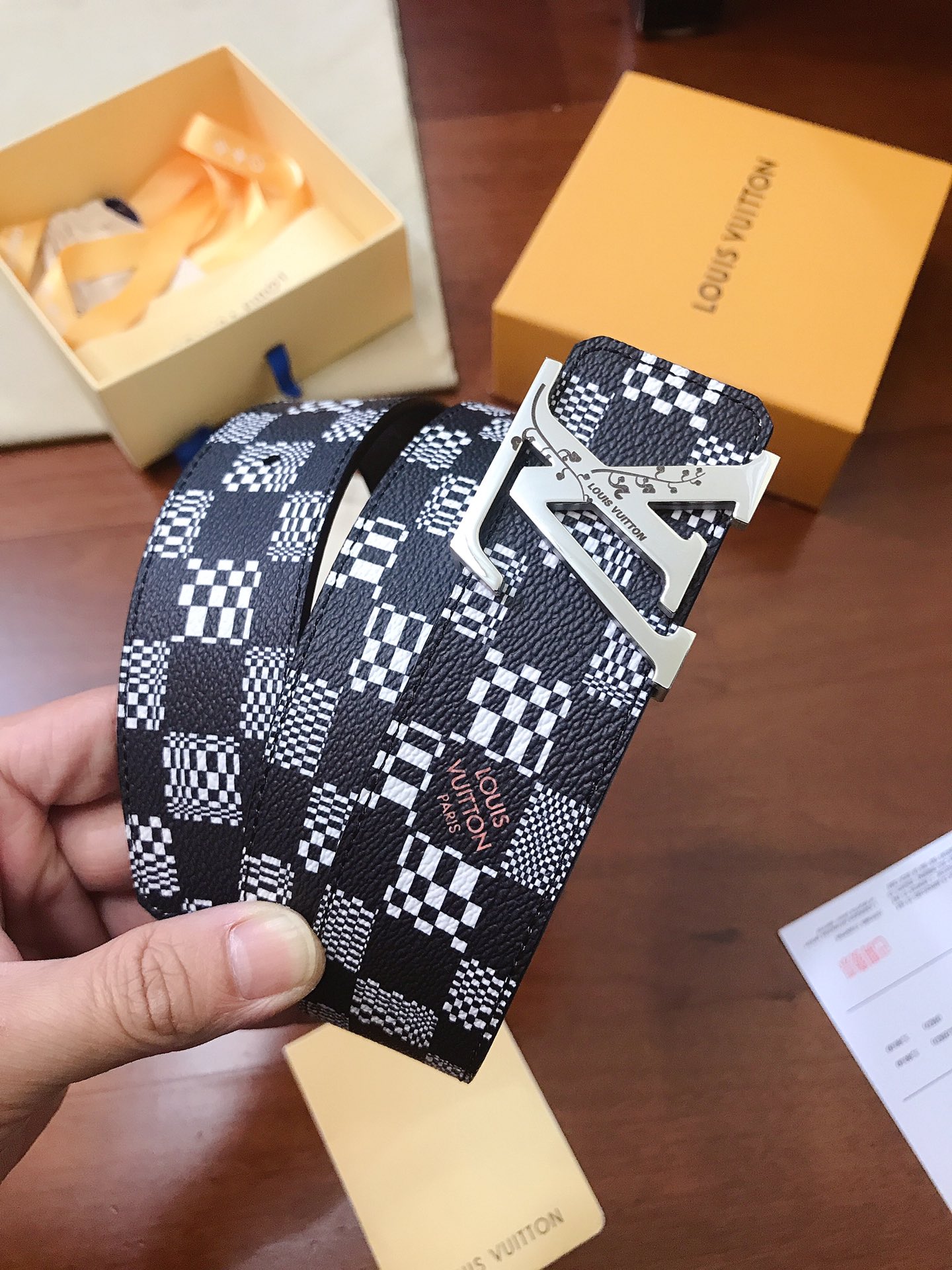 L*ouis V*uitton Belts Top Quality 40MM