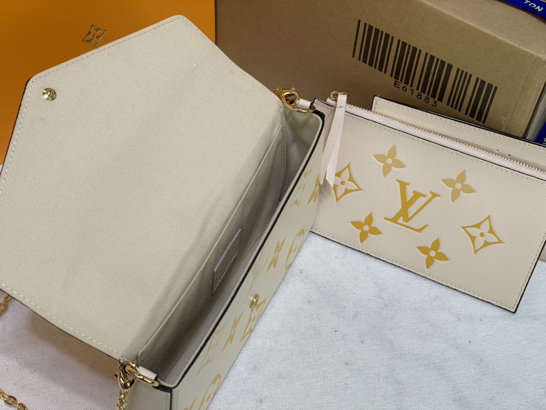 L*ouis V*uitton Top Bag 12*12*3cm