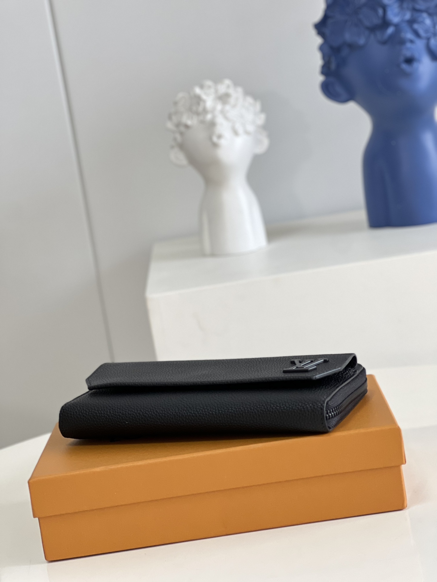 L*ouis V*uitton Top Bag 20*11*2.5CM