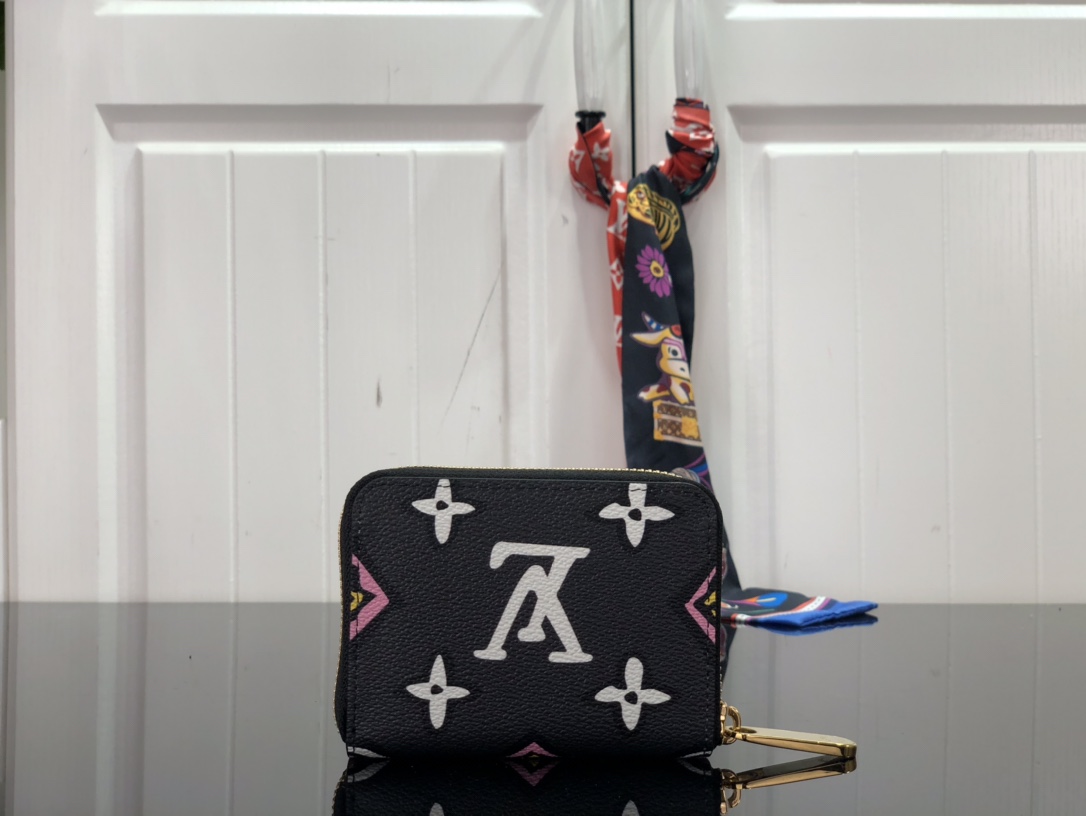 L*ouis V*uitton Bag Top Quality 11*8.5*2cm