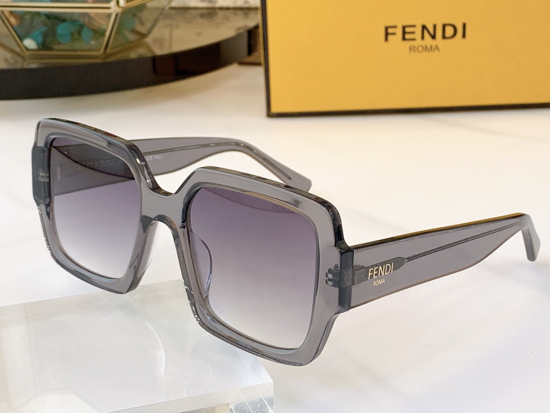 F*endi Glasses Top