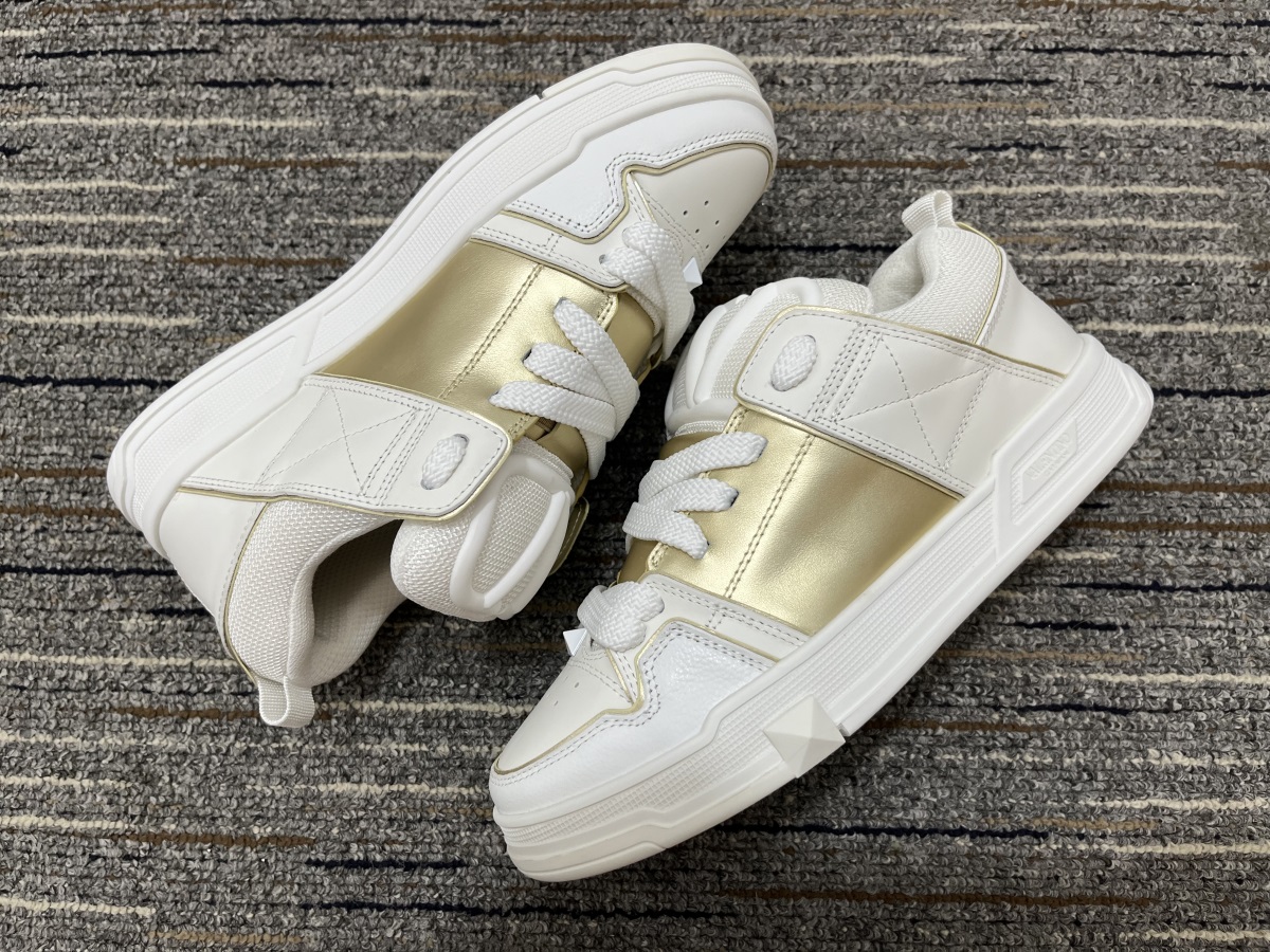 Men Women 𝑉*𝐴𝐿𝐸𝑁𝑇𝐼𝑁𝑂 Top Sneakers