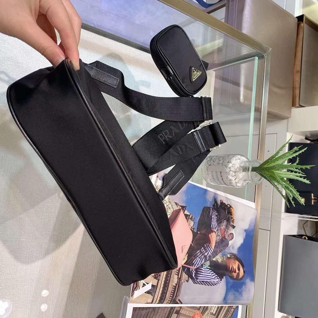 P*rada Bag Top Quality 24*18.5*6CM
