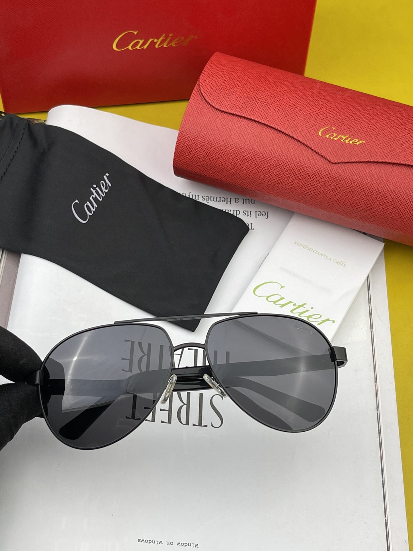 C*artier Glasses Top