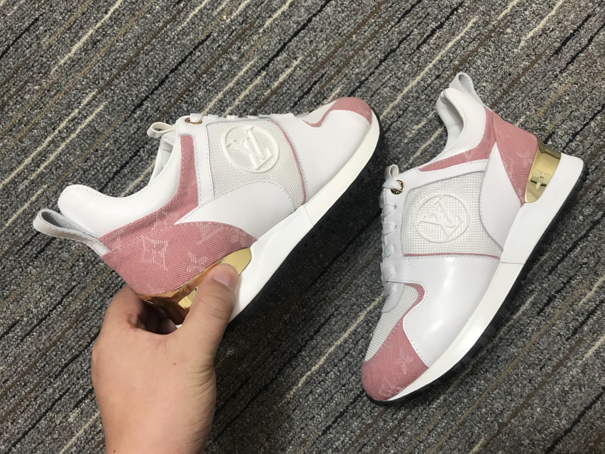 Women L*ouis V*uitton Run Away Top Sneaker