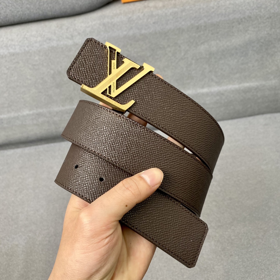 L*ouis V*uitton Belts Top Version