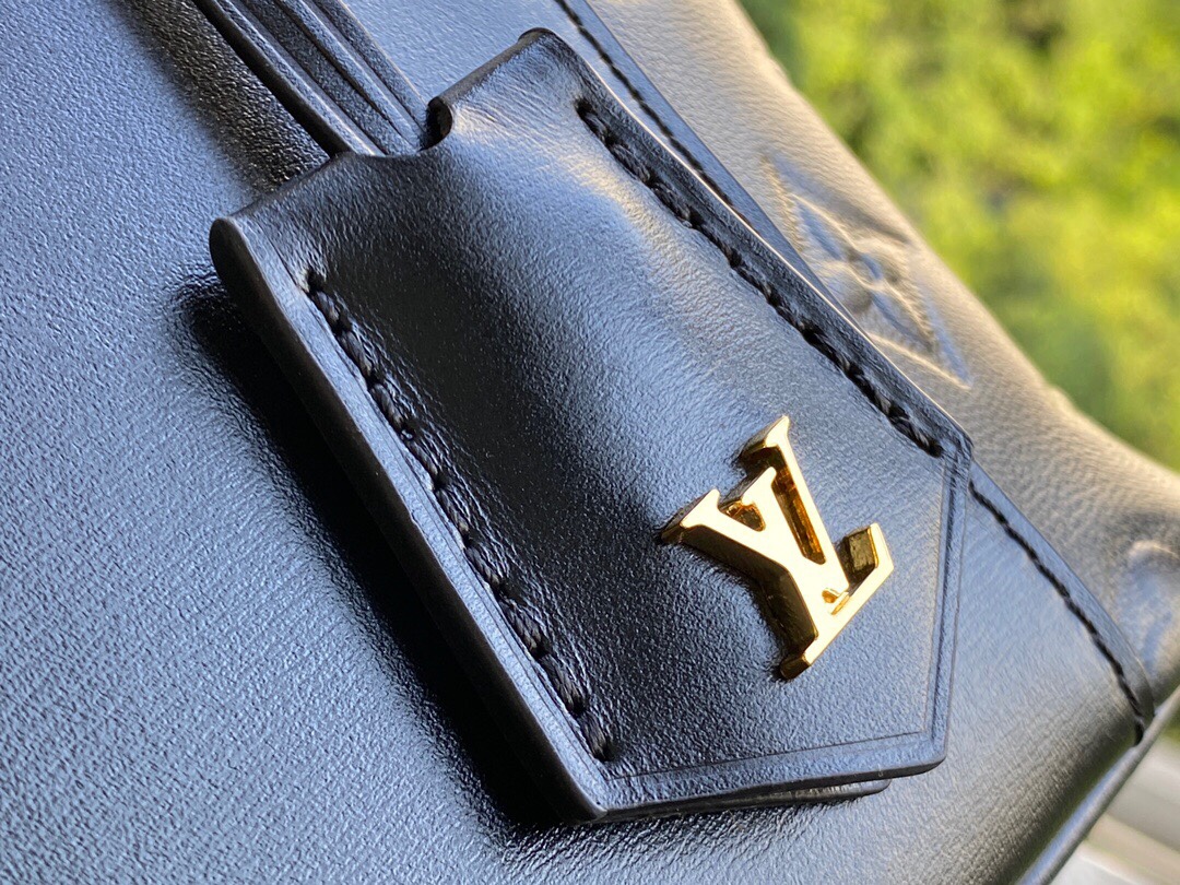 L*ouis V*uitton Bag Top Quality 19*13*11cm