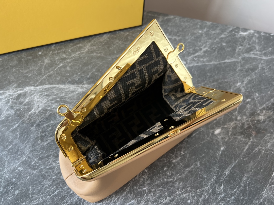 F*endi Bag Top Quality 26*9.5*18CM