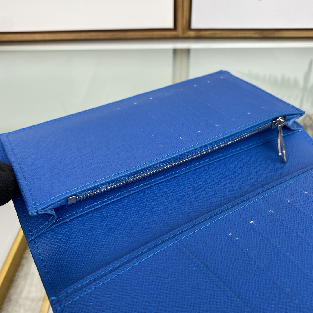 L*ouis V*uitton Bag Top Quality 10*19*2CM