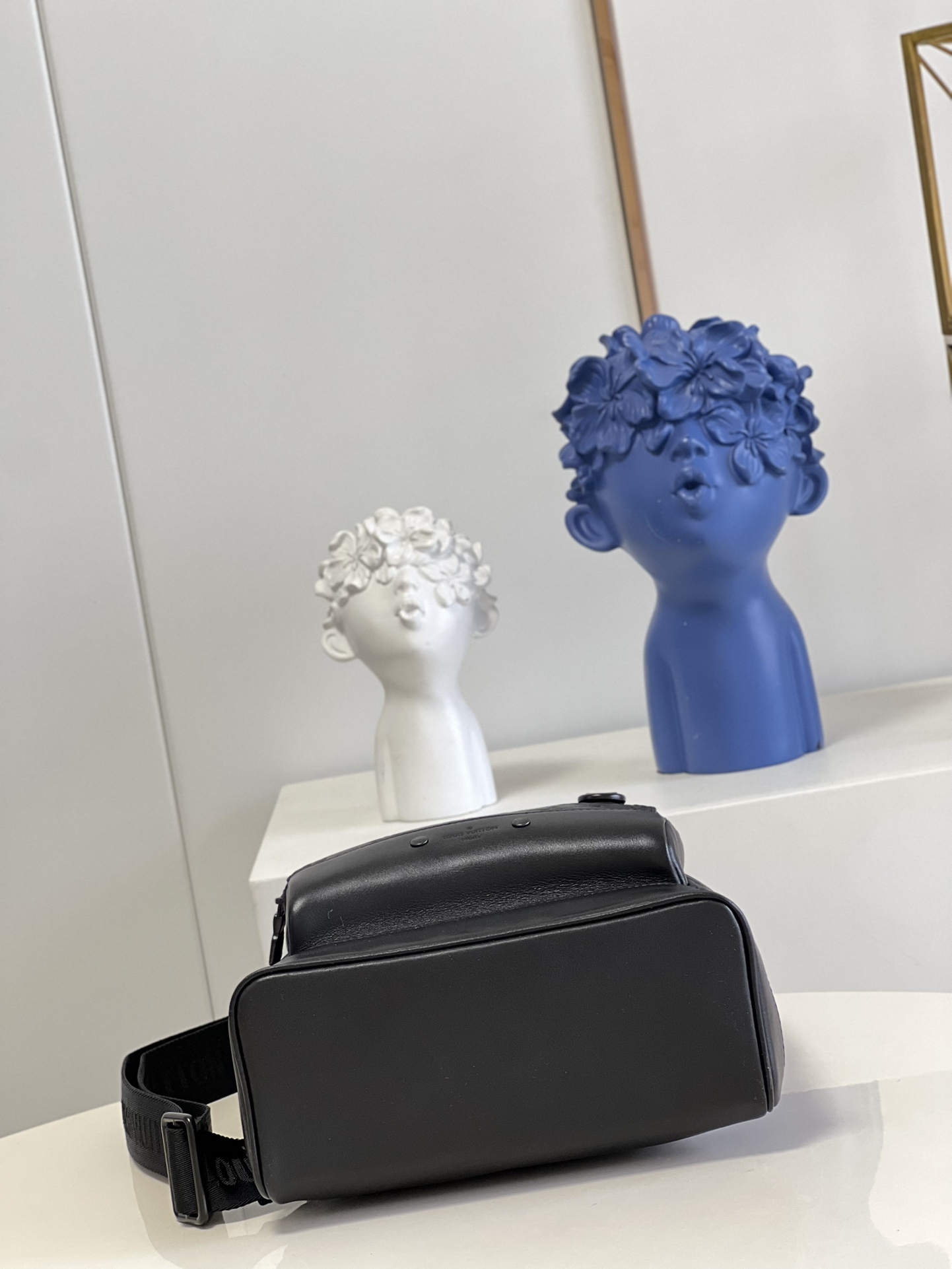 L*ouis V*uitton Bag Top Quality 24*42*12CM