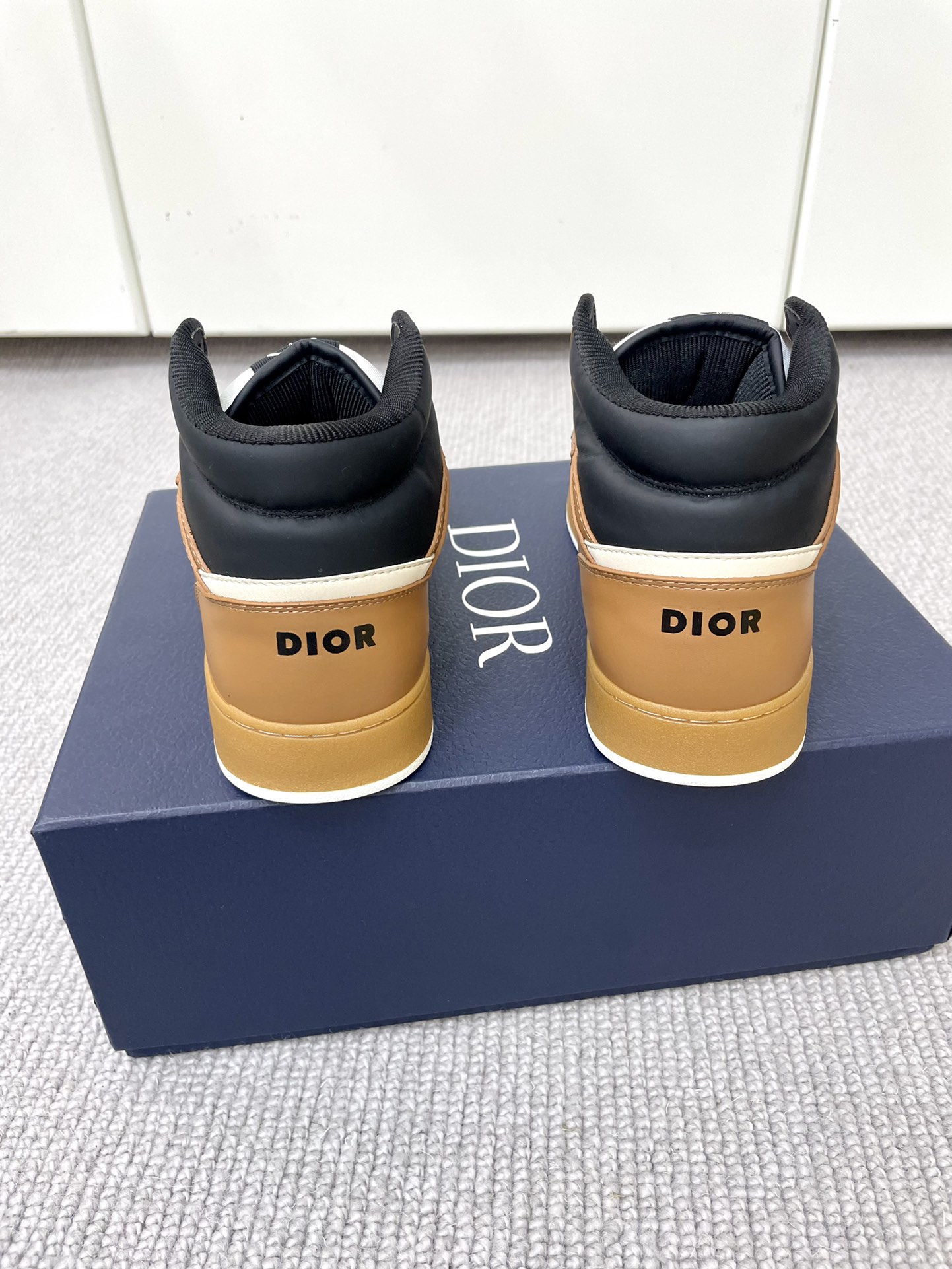 Men D*ior Top Sneakers
