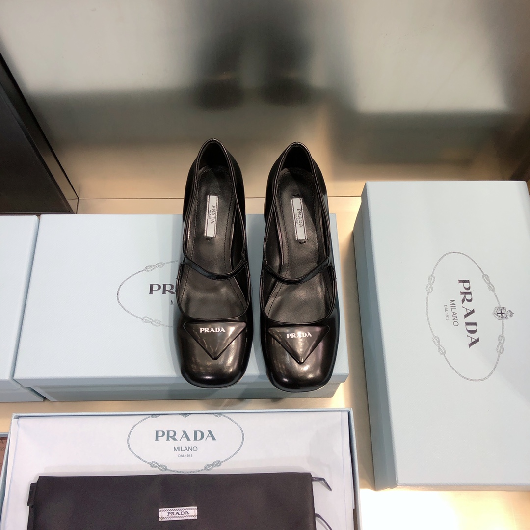 Women P*rada Top Quality Sandals