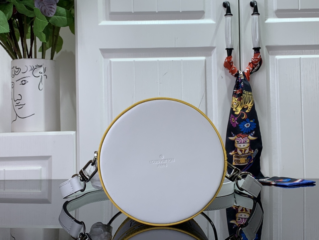 L*ouis V*uitton Bag Top Quality 13.5*17*7CM