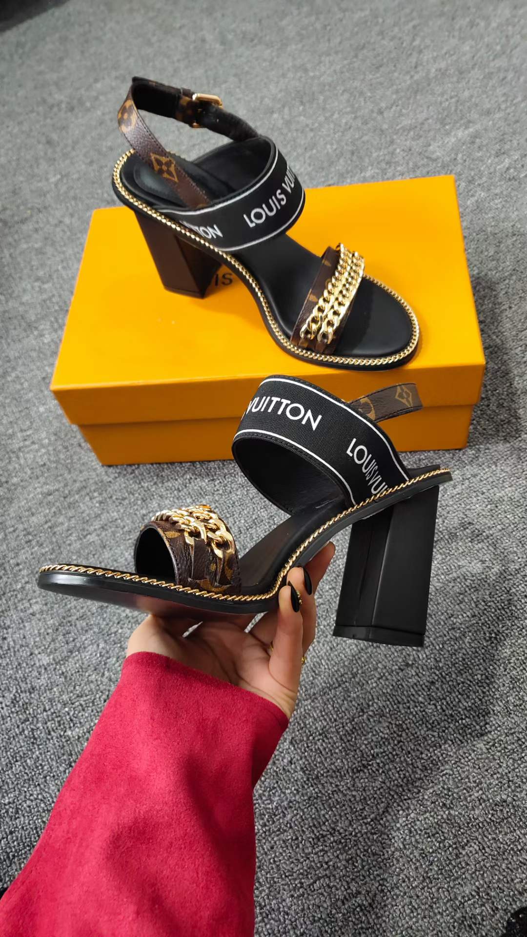 Women L*ouis V*uitton Top Slippers