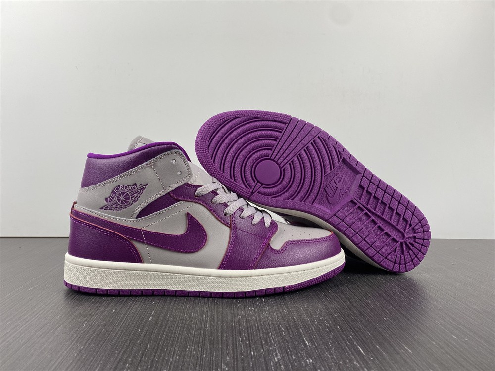 Air Jordan 1 Mid BQ6472-501