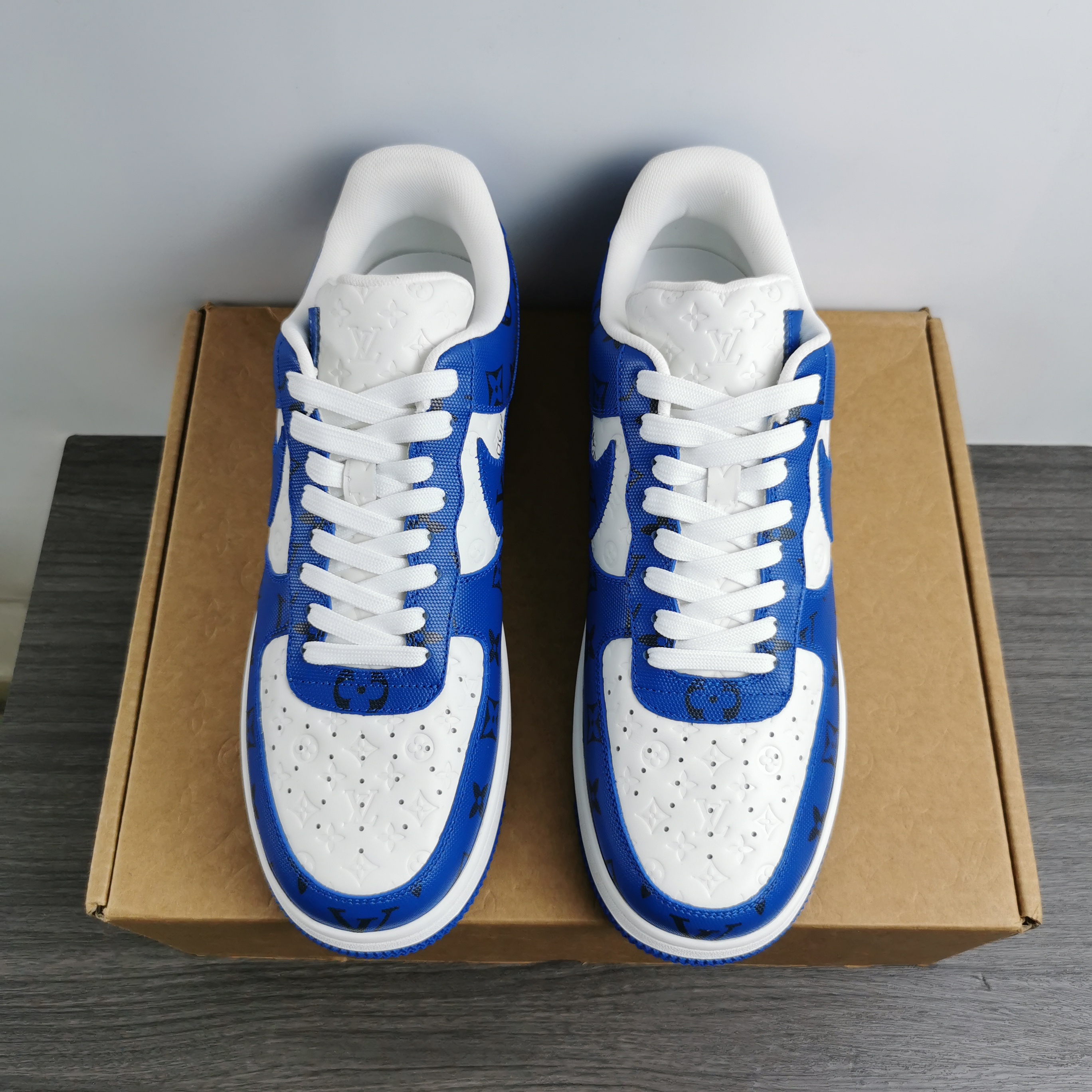 from O*ff-W*hite x Nike Air Force 1 x L*V Low