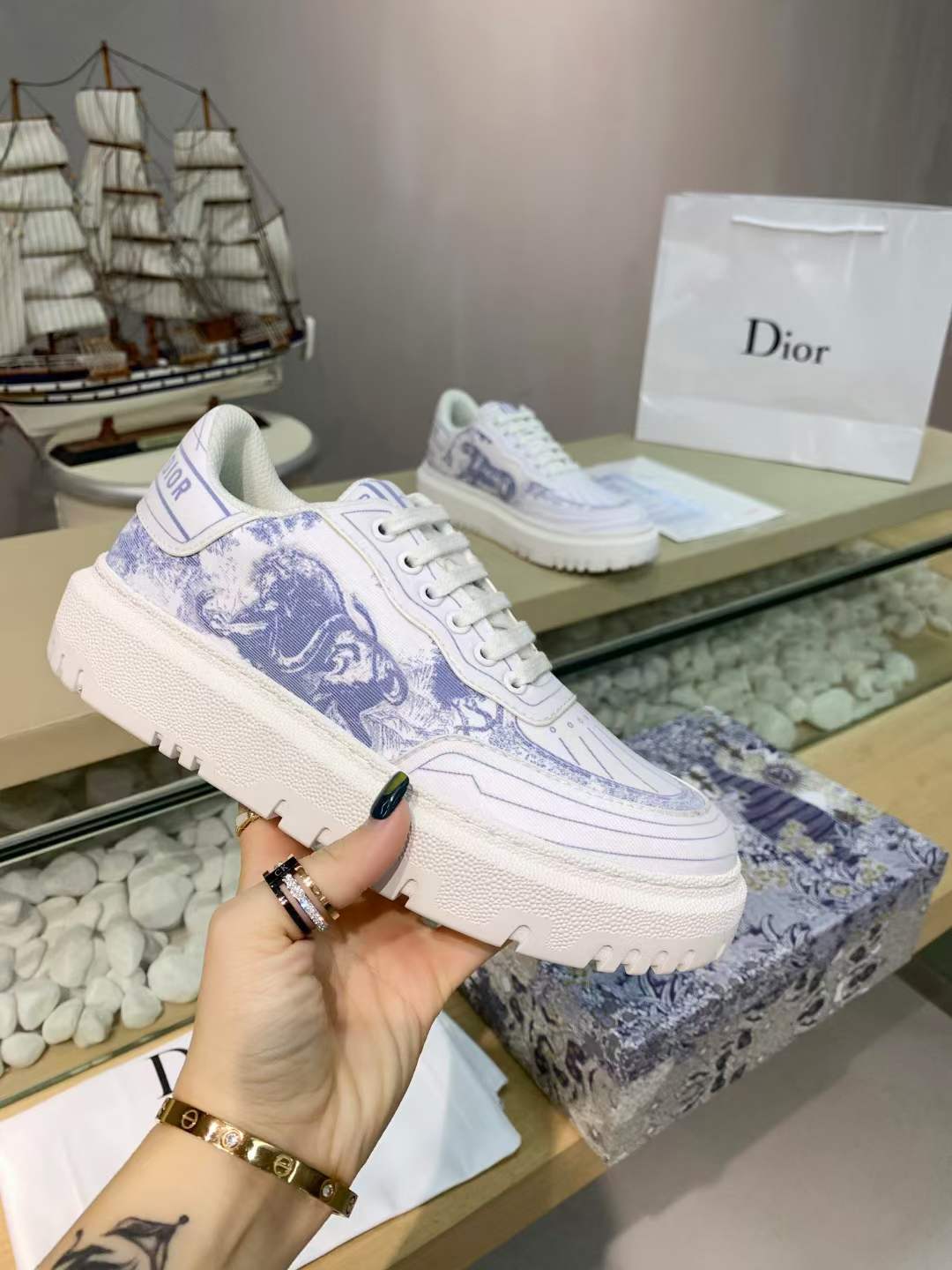Men Women D*or Top Sneaker