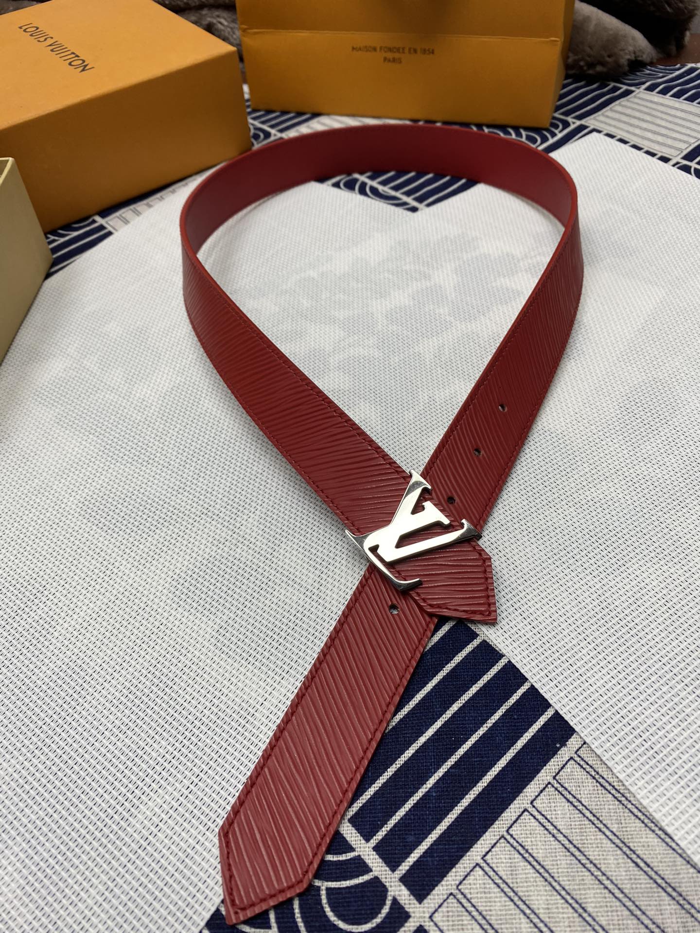 L*ouis V*uitton Belts Top Version 30MM