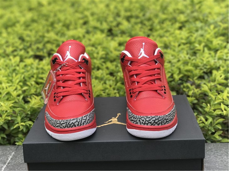 Air Jordan 3 Grateful