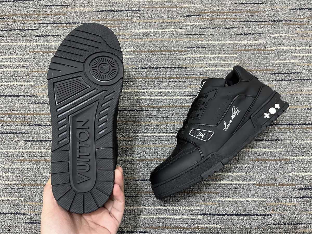 Men L*ouis V*uitton Top Sneaker