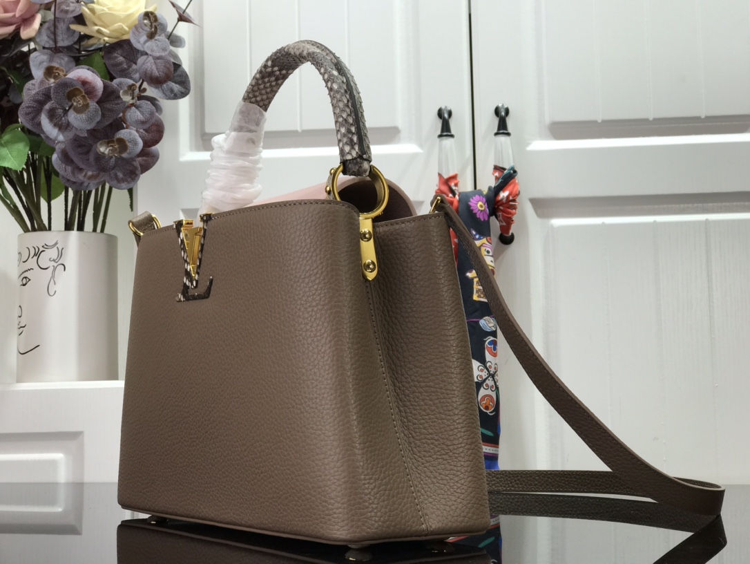 L*ouis V*uitton Top Bag 31.5 x 20.0 x 11.0 cm