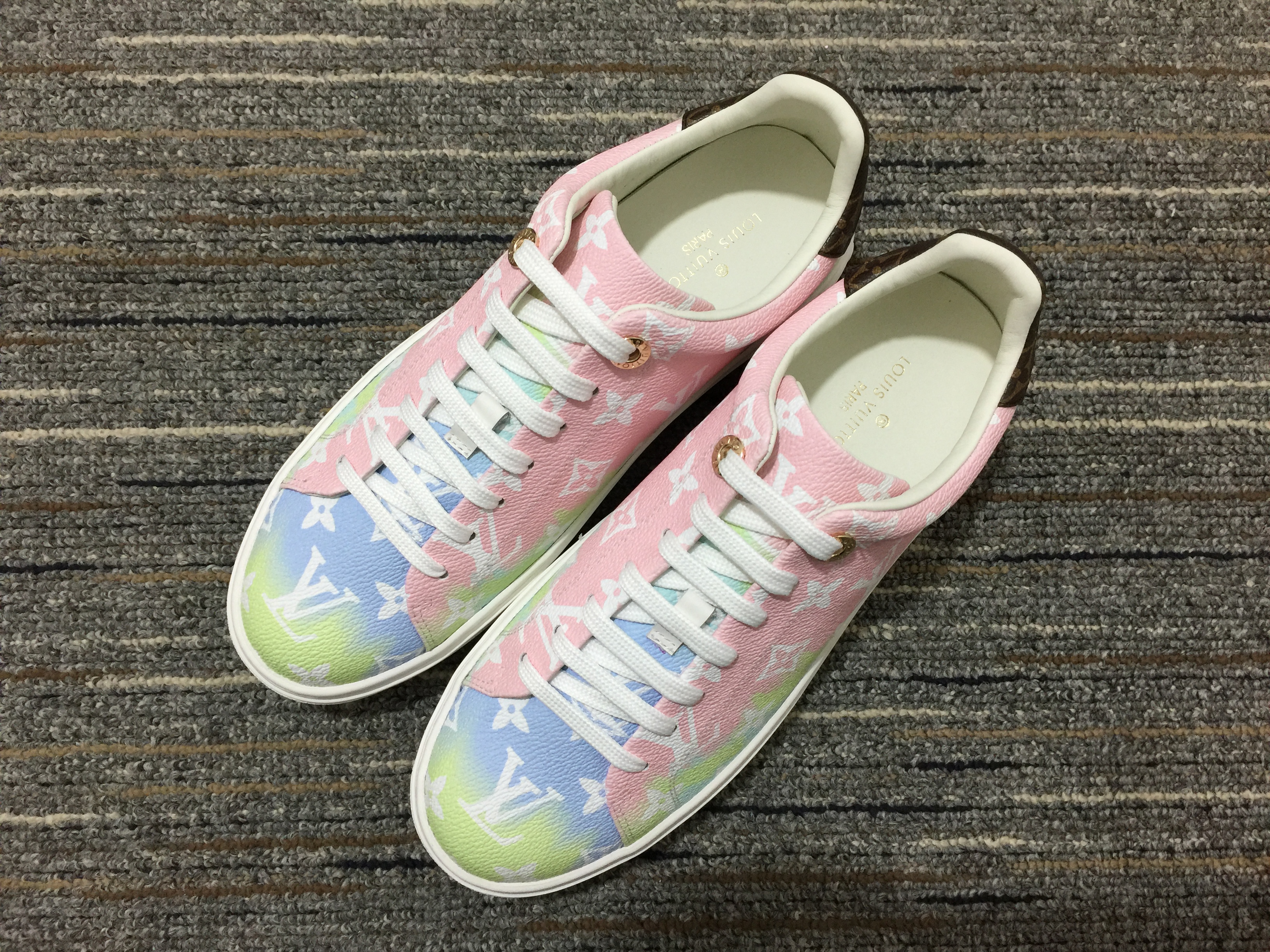 Men L*ouis V*uitton Top Sneaker