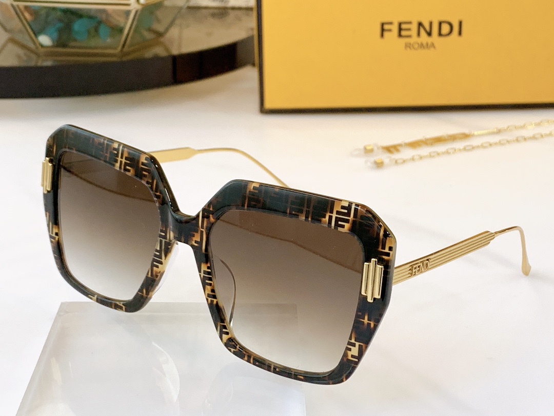 F*endi Glasses Top