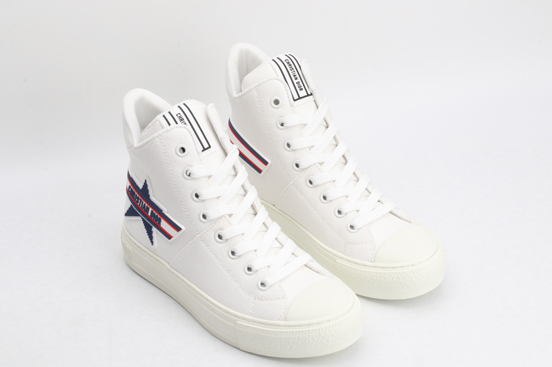 Women D*or Top Sneaker