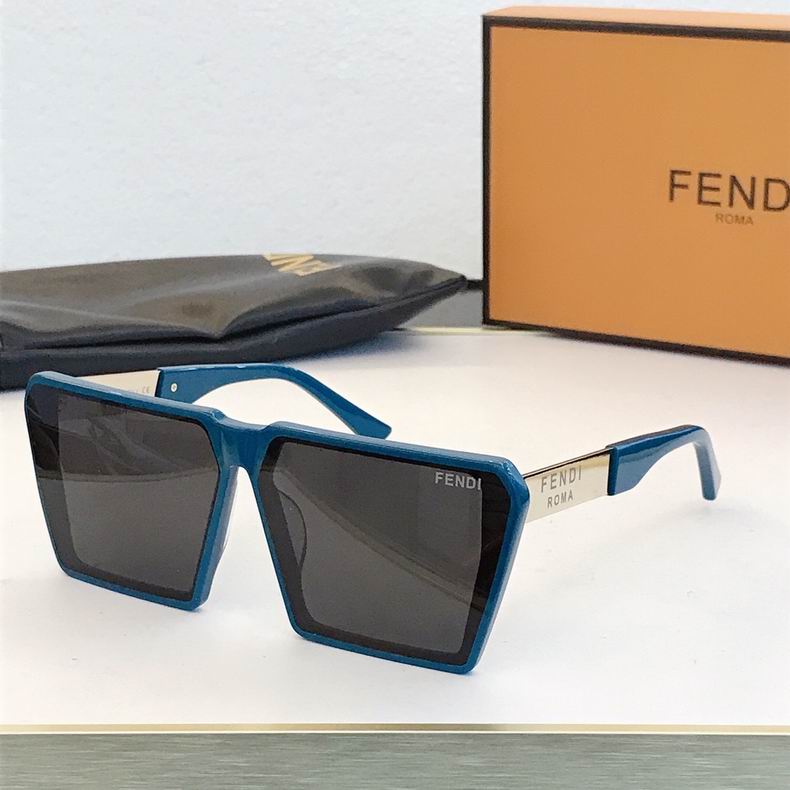 F*endi Glasses Top