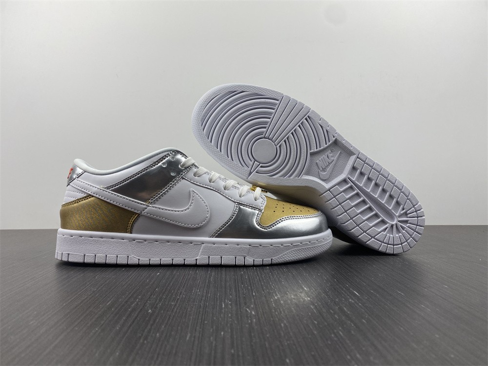 from NIKE DUNK LOW WMNS “Metallic” DH4403-700