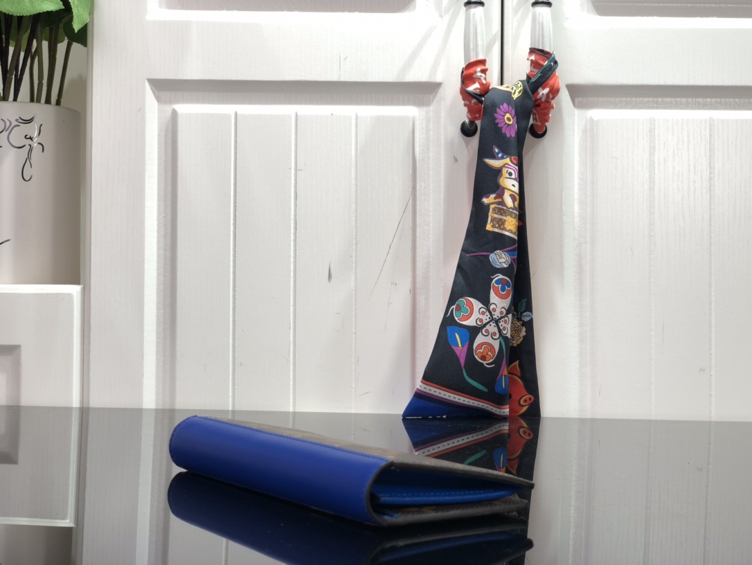 L*ouis V*uitton Bag Top Quality 10*19*2CM