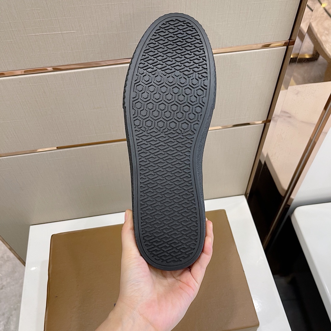 Men B*urberry Top Sneaker