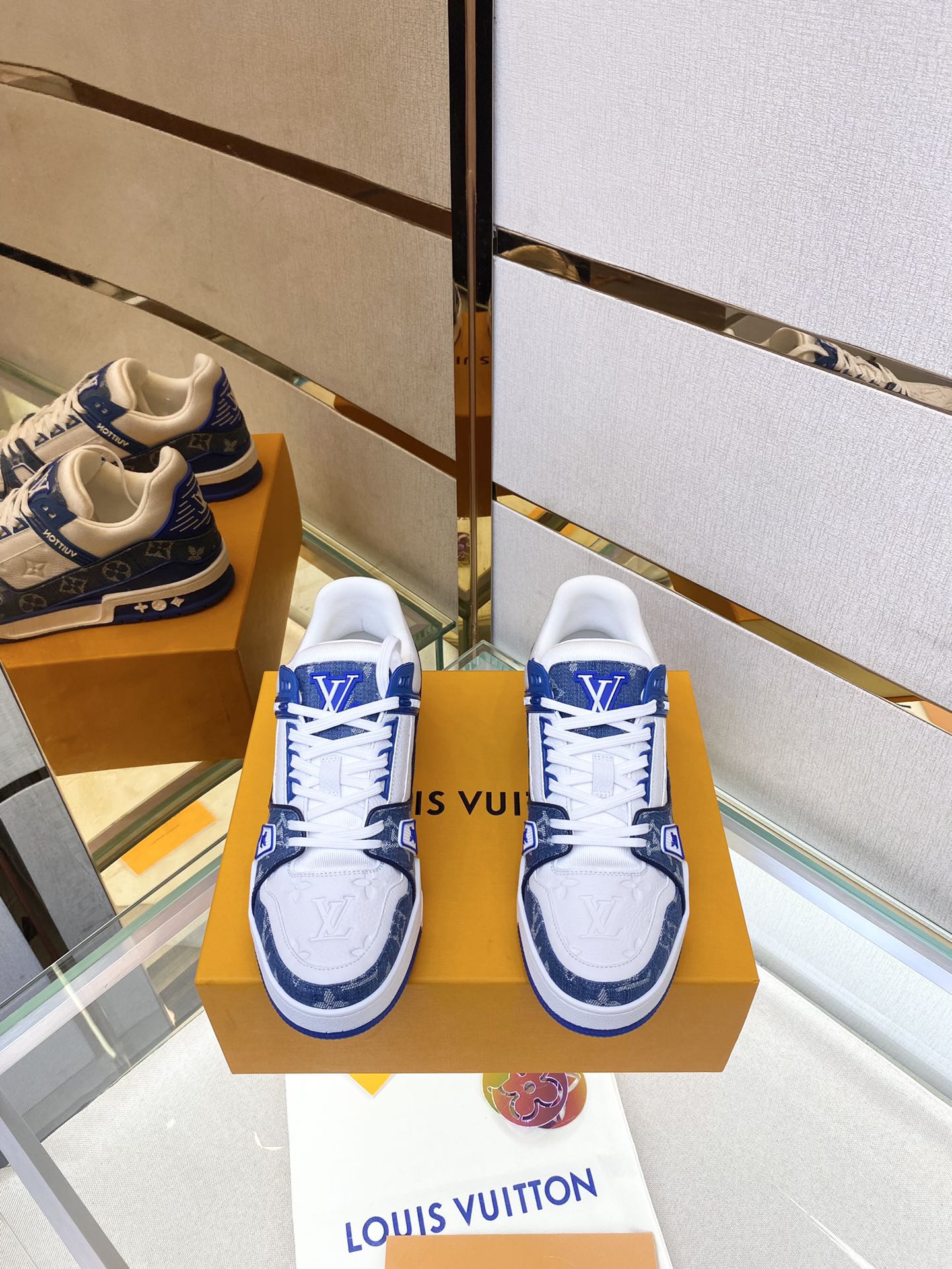 Men L*ouis V*uitton Top Sneaker