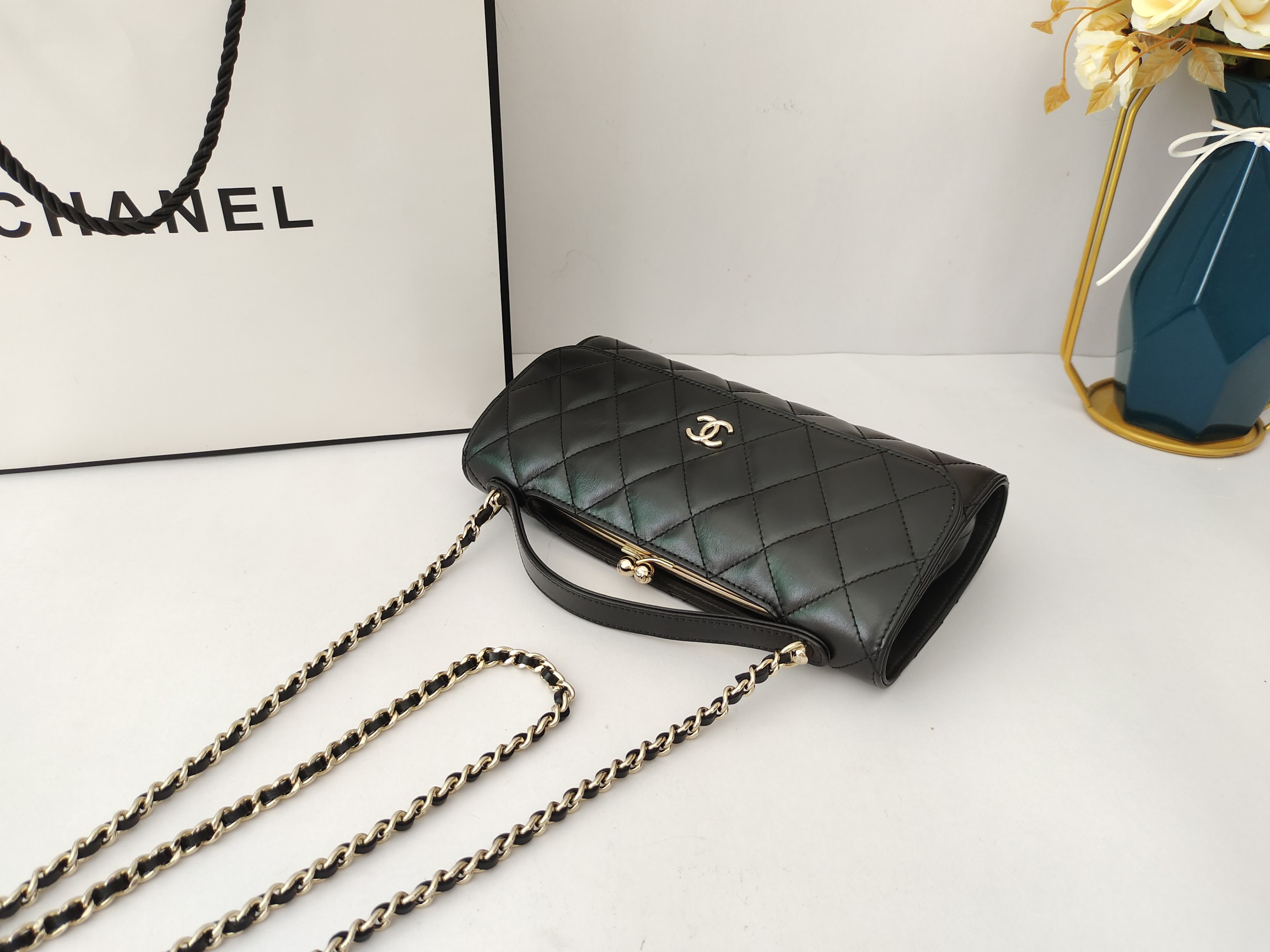 C*hanel Top Bag 12.4*22.3*5.7CM
