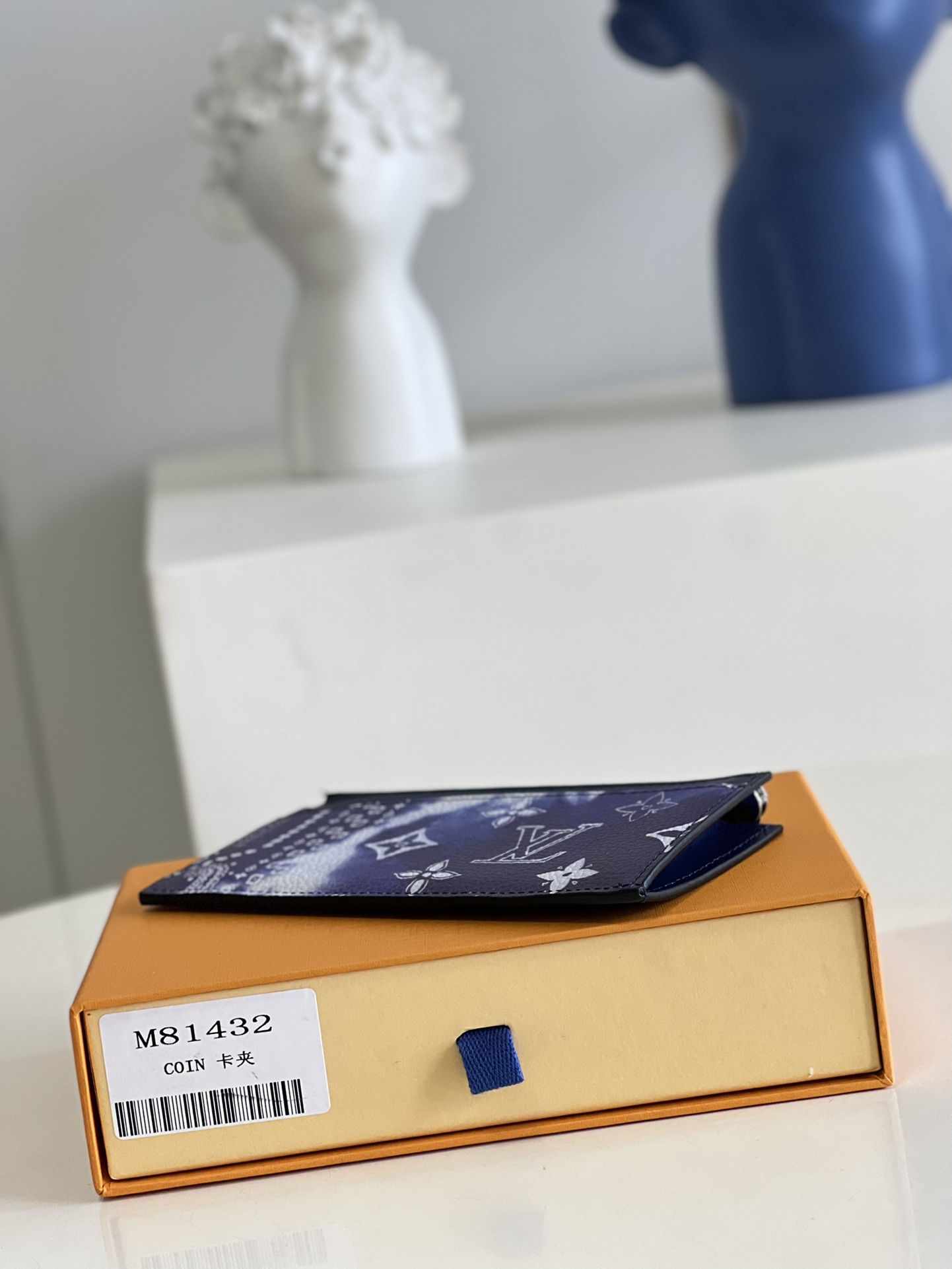 L*ouis V*uitton Top Bag 8*14.5*1cm